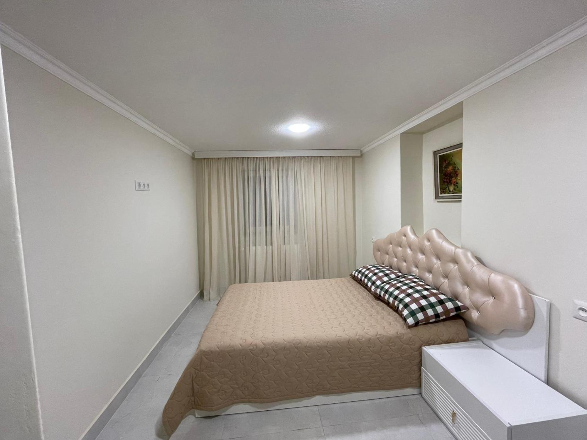 White Stones Apartment Kutaisi Exterior photo